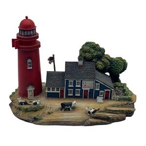 Charles Wysocki Vintage 1997 Seaside Cove Sculpture Collection “Beach Bum”